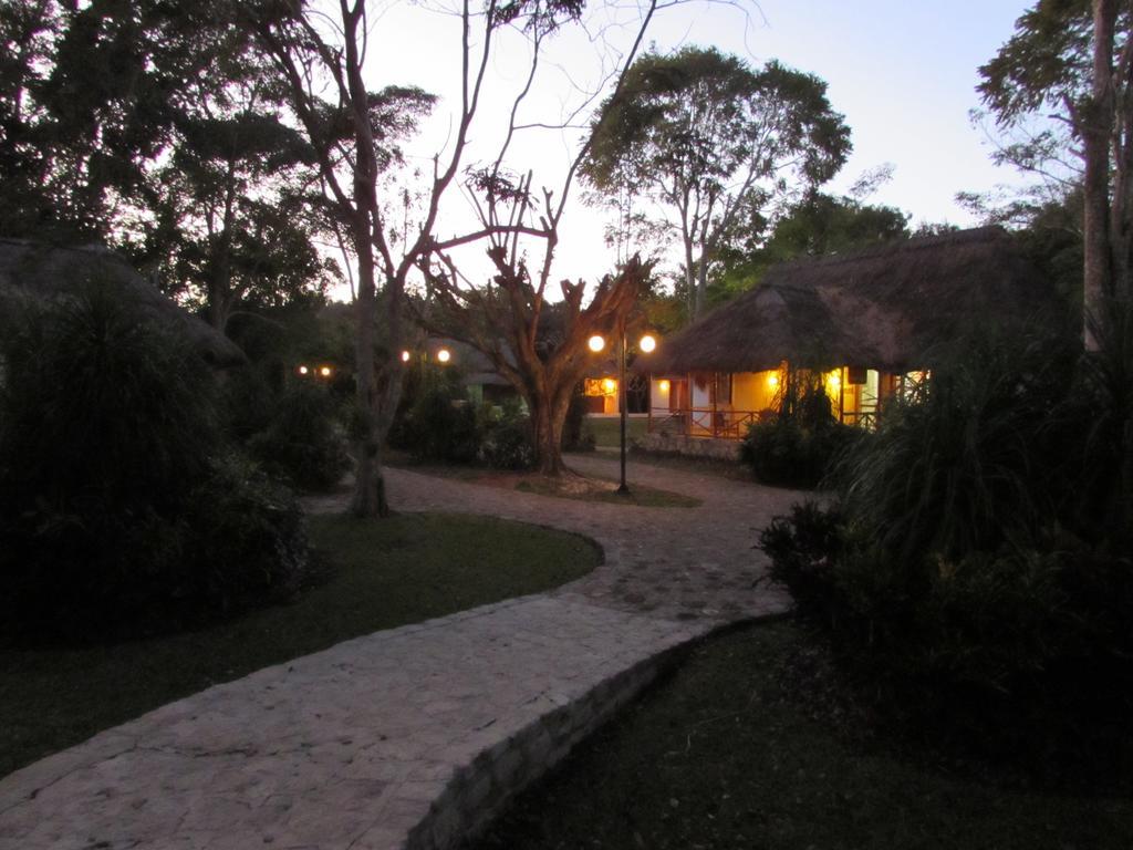 Chicanna Ecovillage Resort Buitenkant foto