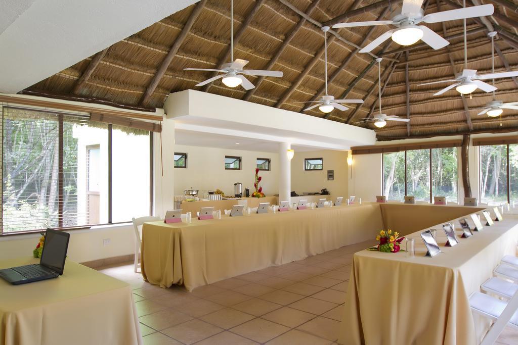 Chicanna Ecovillage Resort Buitenkant foto