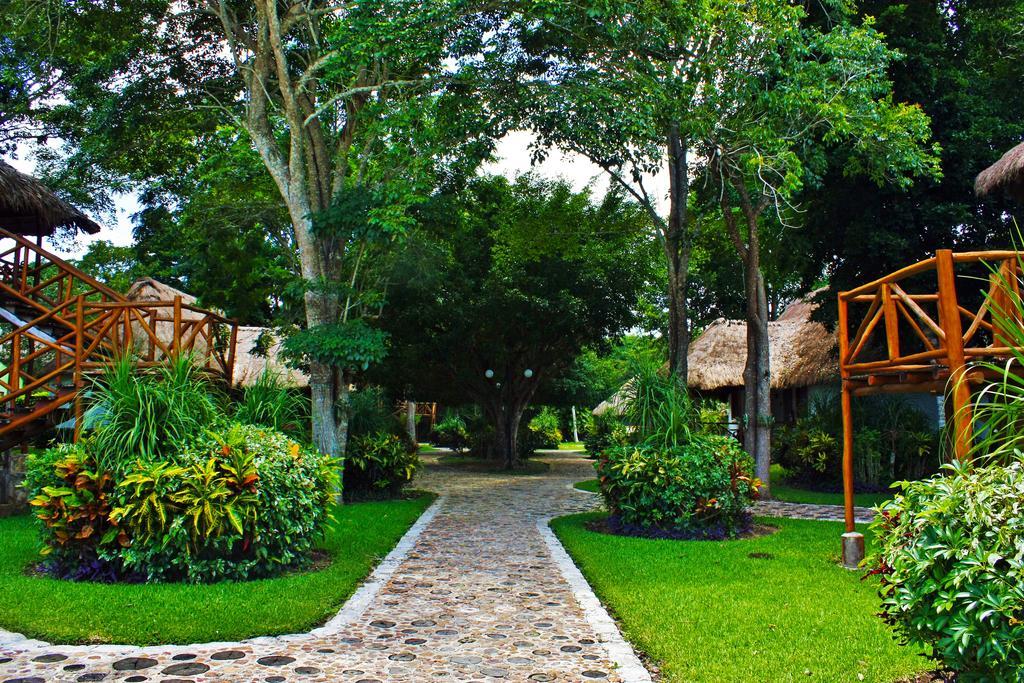 Chicanna Ecovillage Resort Buitenkant foto