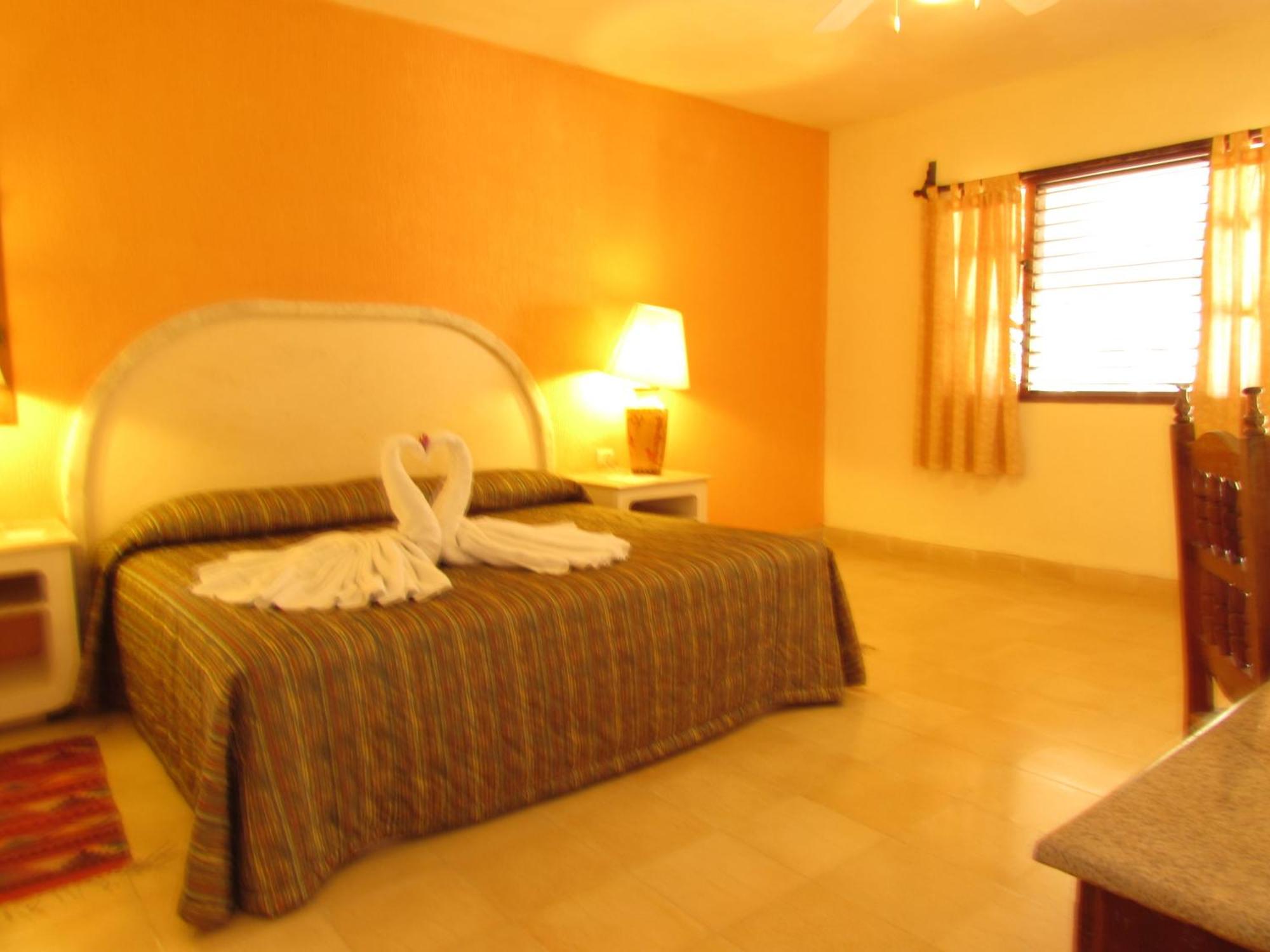 Chicanna Ecovillage Resort Buitenkant foto