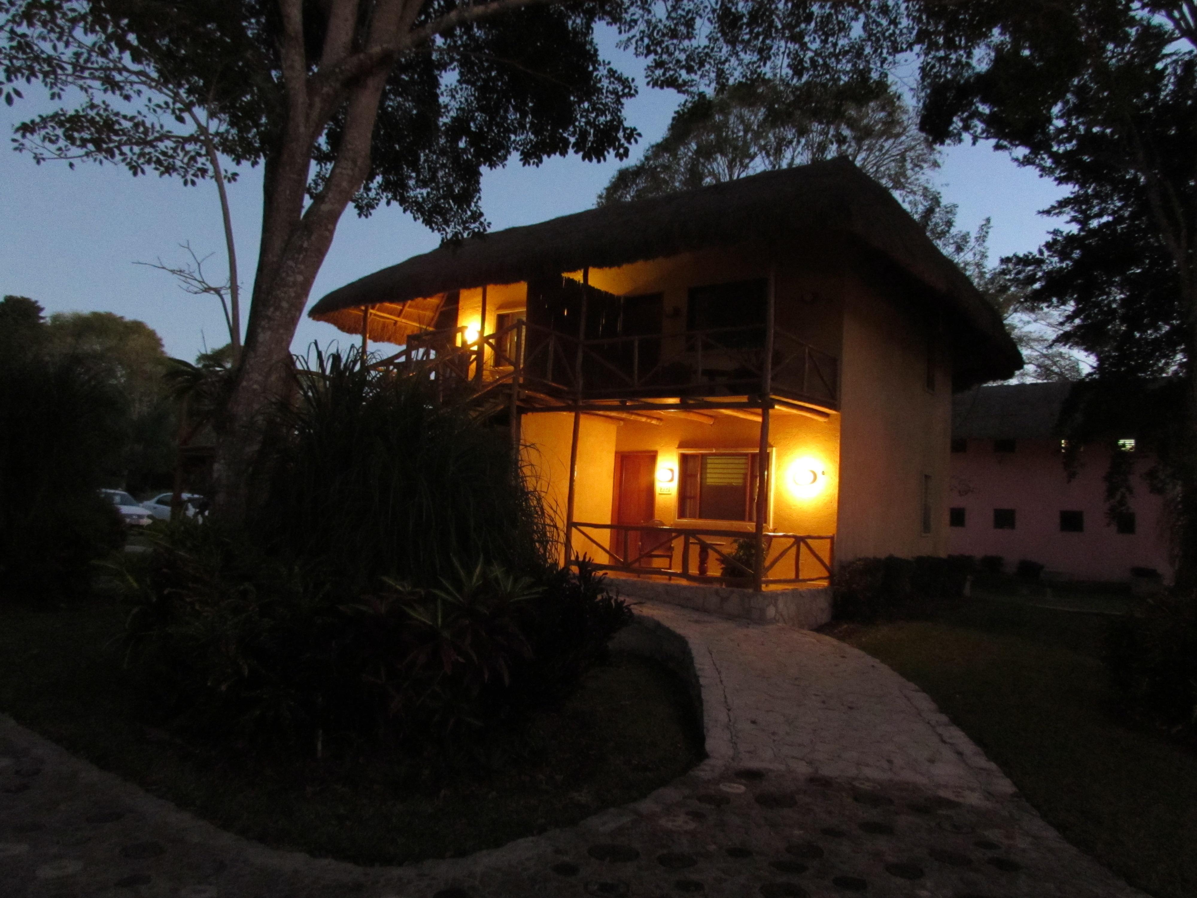 Chicanna Ecovillage Resort Buitenkant foto