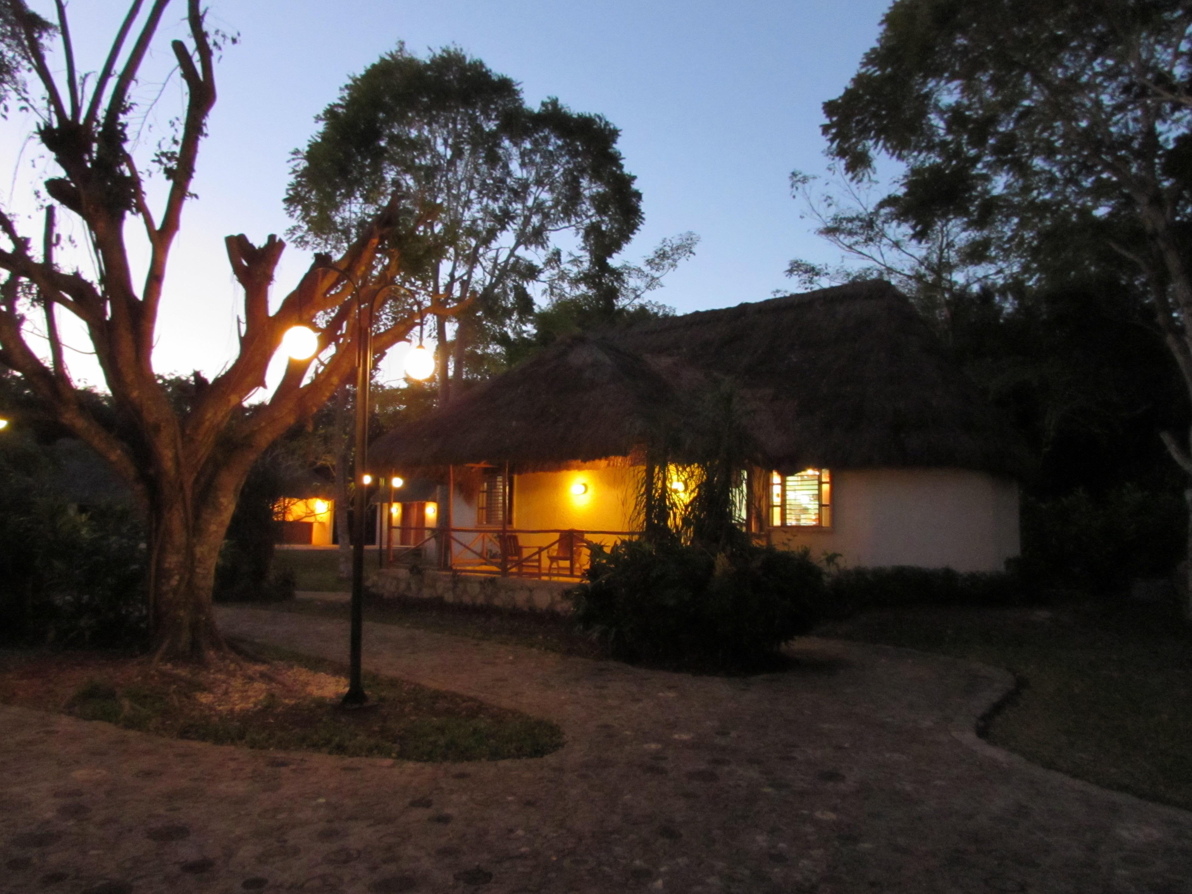 Chicanna Ecovillage Resort Buitenkant foto
